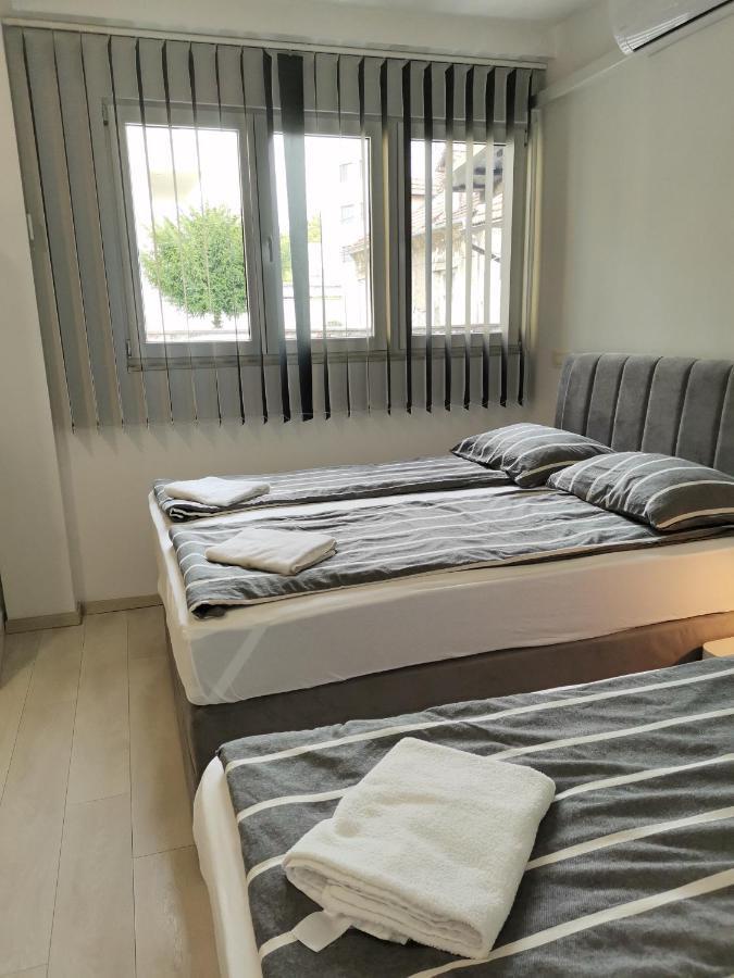 Apartments Petrova170 ซาเกร็บ ภายนอก รูปภาพ