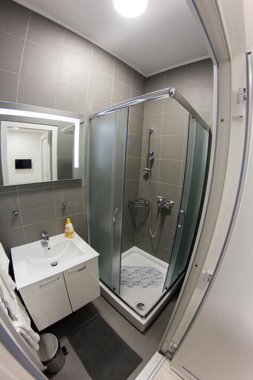 Apartments Petrova170 ซาเกร็บ ภายนอก รูปภาพ